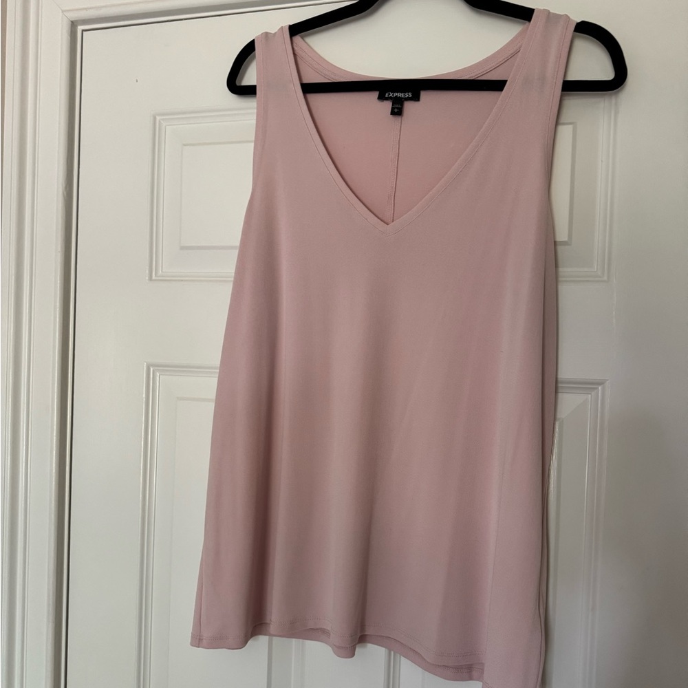 Bundle of Express Women’s Tanks